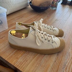 Novesta Cream and Tan Men's Shoes
